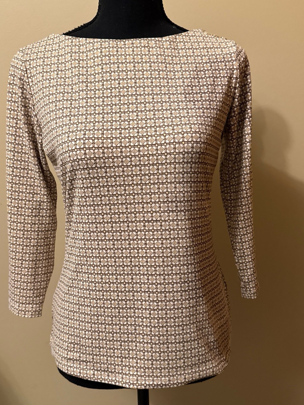 J. McLaughlin Cream and Brown Geometric Long-Sleeve Tee